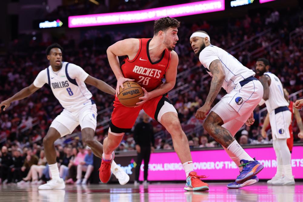 防守端则以 防守端则以